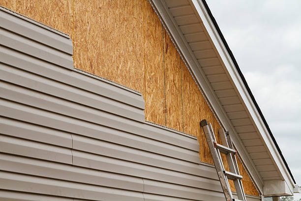 24/7 Emergency Siding Repair experts in Hudson, NY